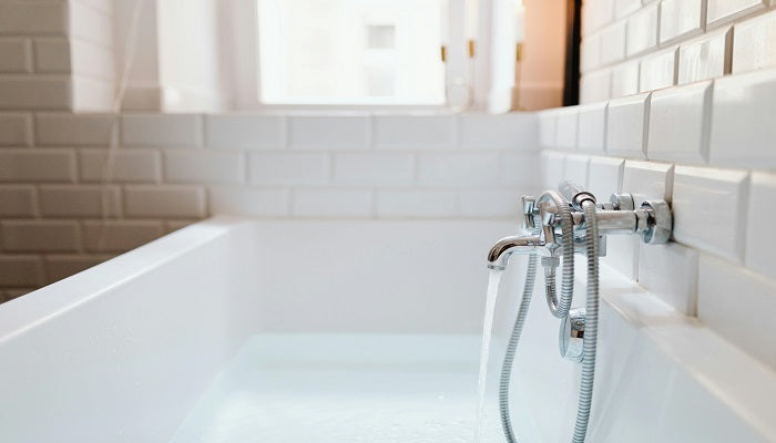How Can I Tell If My Shower Water Contains Chlorine?