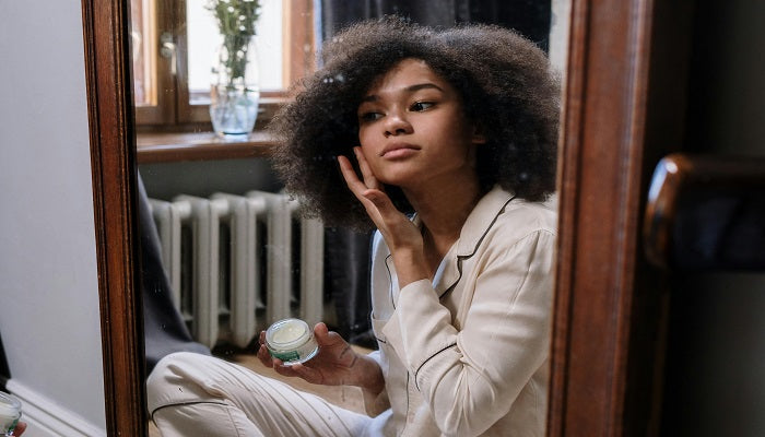 What You Need to Know About Scalp Health for Curly Hair？