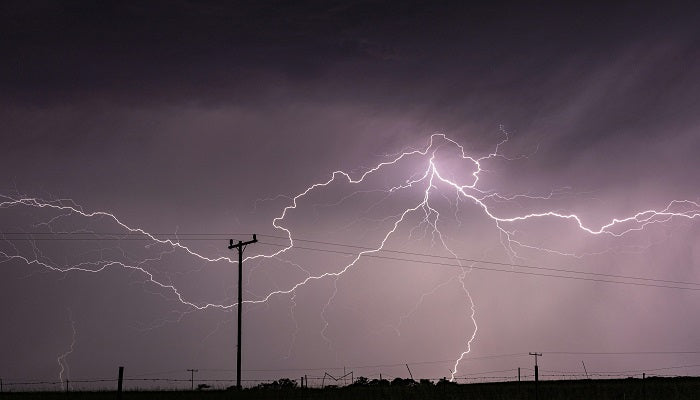 Can I Shower During a Power Outage? Here’s the Answer